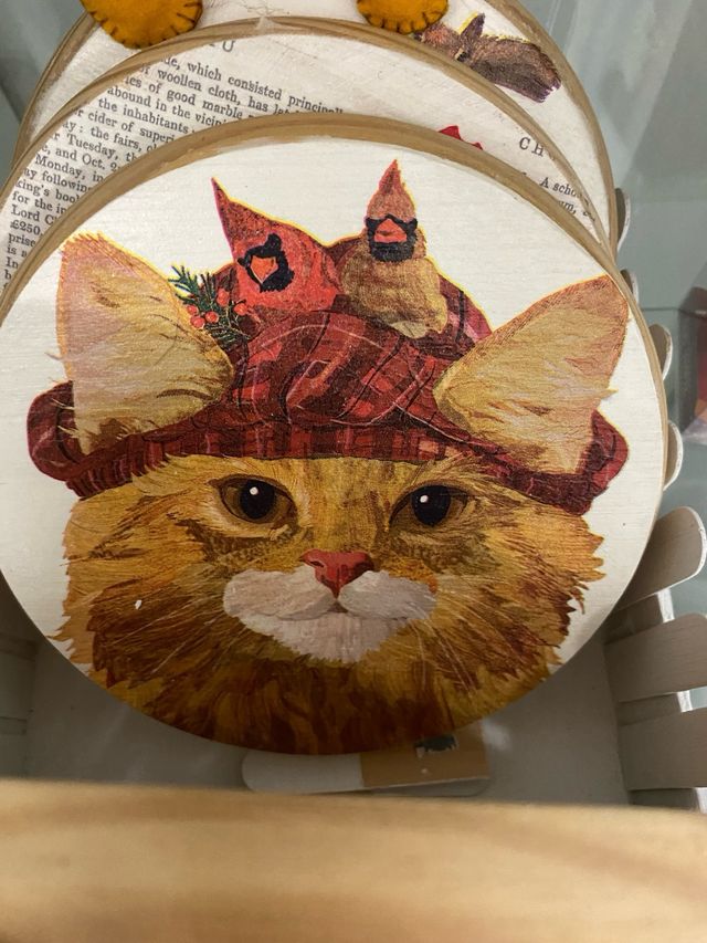 PLATOS DE MADERA PERRO Y GATO