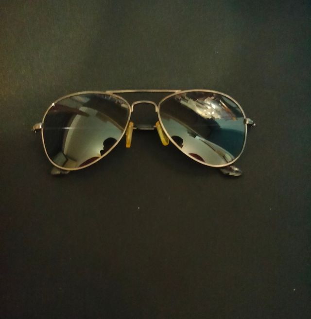 occhiali da sole per bambini