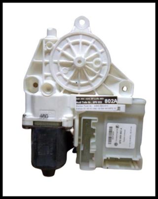 Motor elevalunas delantero derecho 0130822205 Audi