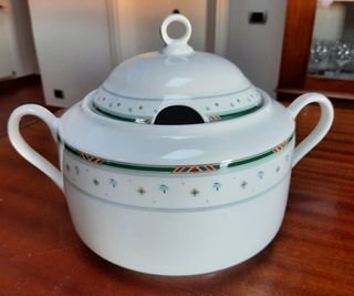 Zuppiera in porcellana Güral Porselen