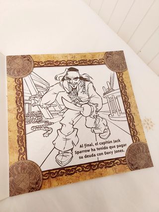 Piratas del caribe coloreo con pegatinas