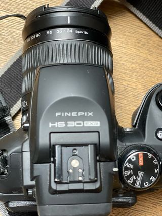 Cámara de fotos Fujifilm FinePix HS30EXR 16 MP