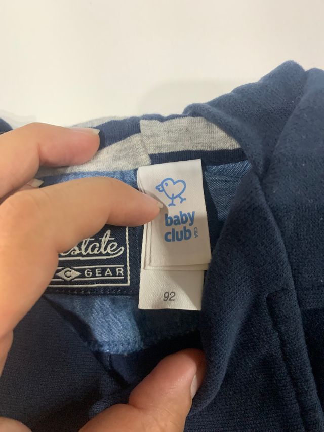 abrigo vestir C&A de niño