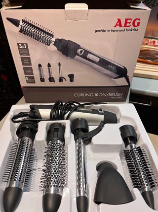 Secador, cepillo, moldeador