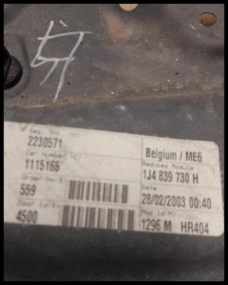Elevalunas trasero derecho 1j4839630H Volkswagen G
