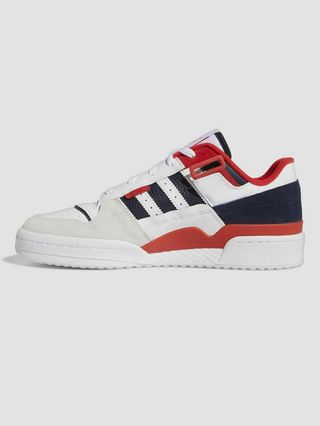 Adidas Forum Low.