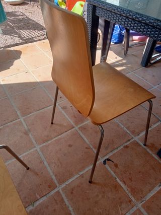 2 sillas madera