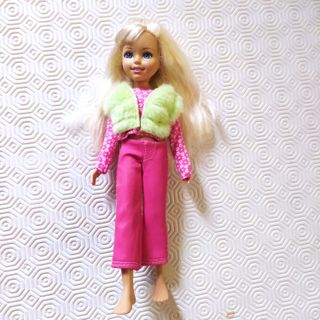 Barbie, Mattel 2000