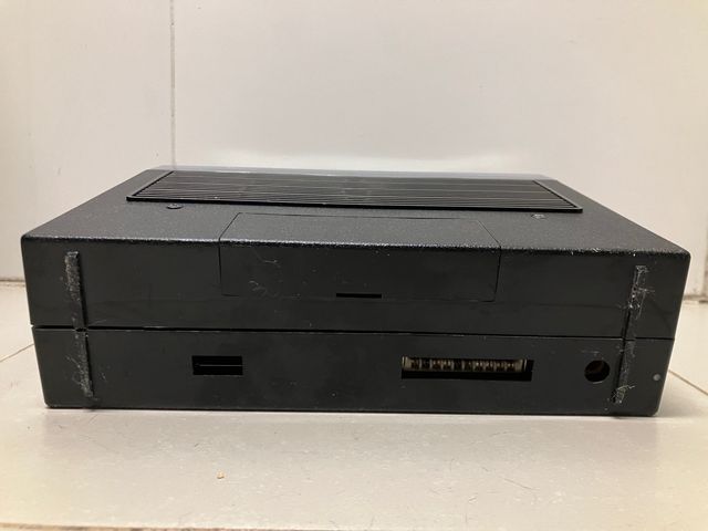 Radio Autoportable FM-AM Wealth Solid State