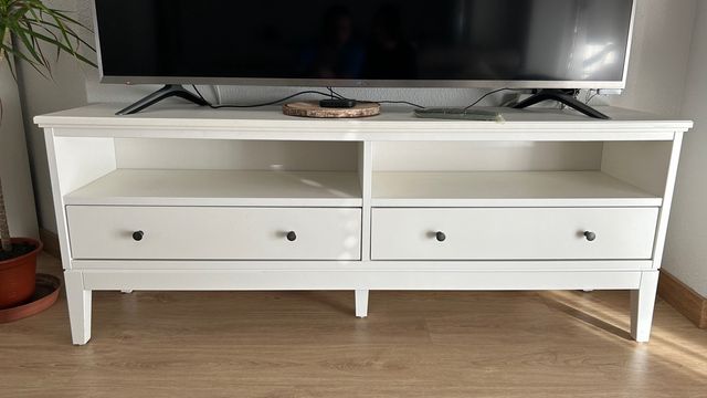 Mueble televisión IDANAS