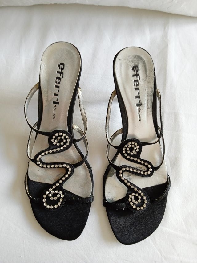 Sandalias negras strass