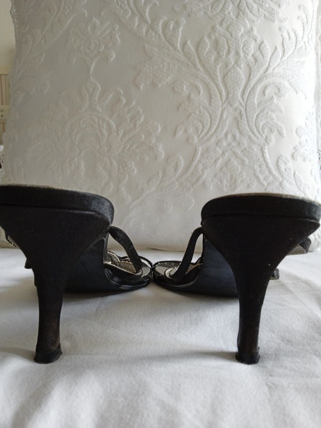 Sandalias negras strass