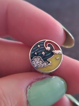 Charm plata luna y estrellas