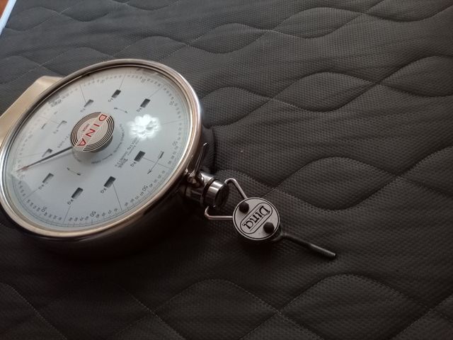 Balanza automática DINA hasta 3kg.