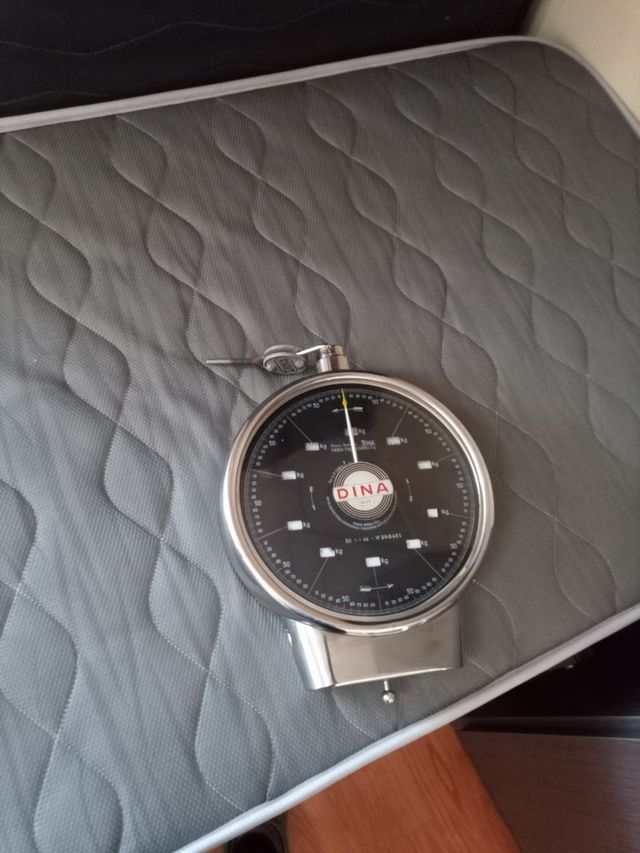 Balanza automática DINA hasta 3kg.