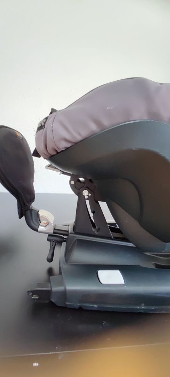 Silla coche bebe BESAFE contra marcha