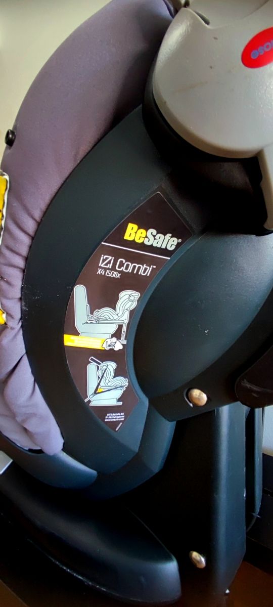 Silla coche bebe BESAFE contra marcha