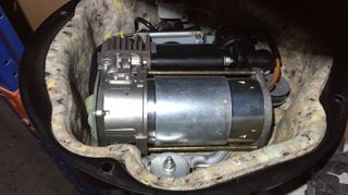 COMPRESOR SUSPENSION RANGE ROVER L322