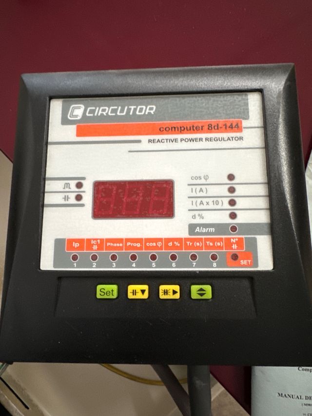 Regulador bateria condensadores Circuitor