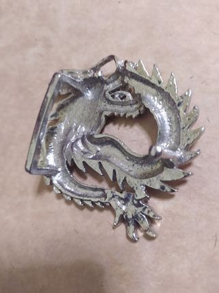 Fibbia dragone