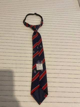 CORBATA DE NIÑO CON NUDO MARCA TIZZAS