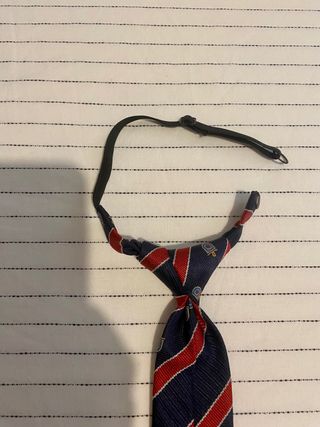 CORBATA DE NIÑO CON NUDO MARCA TIZZAS