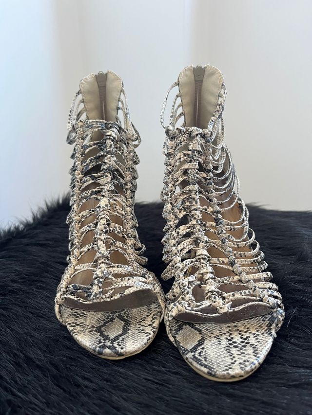 Sandalias tacón animal print