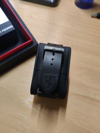 Reloj Ferrari ISA 9001-1300