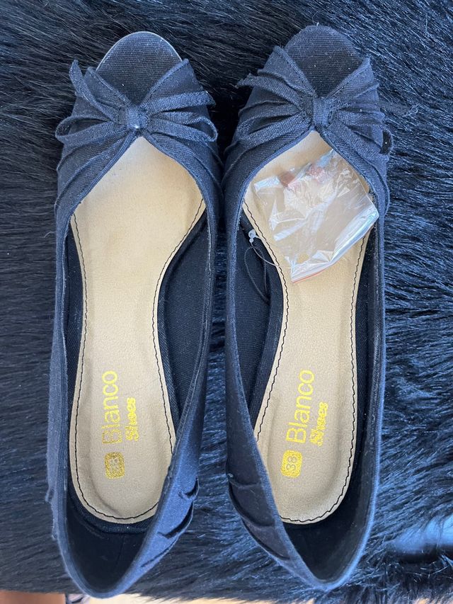 Zapatos tacón en color negro