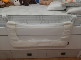 Barrera de Cama Abatible