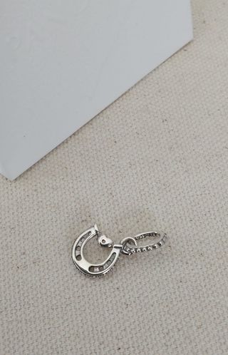 Charm colgante Pandora herradura de buena suerte