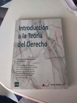 Introducción a la teoría del derecho 