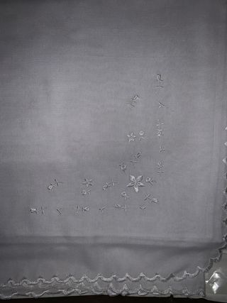 Juego de Sabanas antiguo bordado