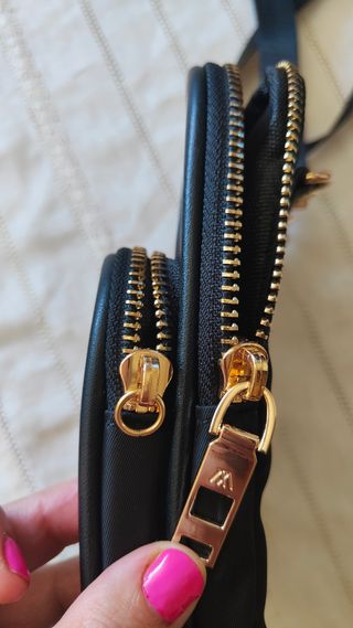 Porta móvil Paco Martínez