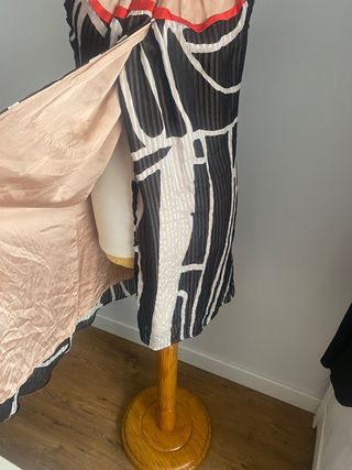 espectacular vestido seda 100 % de Pinko