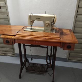 Máquina de coser Sigma Antigua