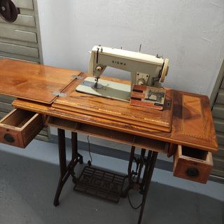 Máquina de coser Sigma Antigua