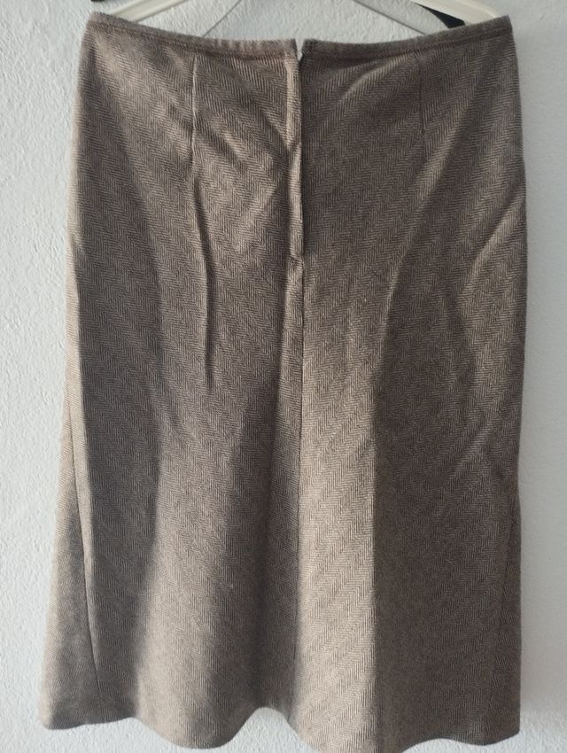 Falda vuelo con dibujo