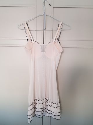 camisón lencería rosa