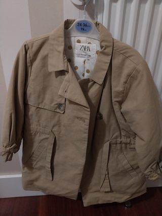 Gabardina niña 104 cm.