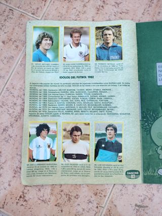 Album cromos futbol 1982
