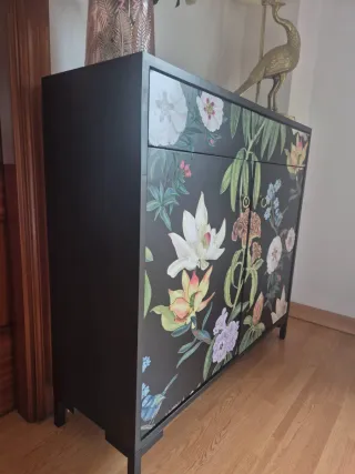 Aparador Flores