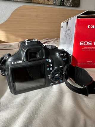 CANON EOS1100D