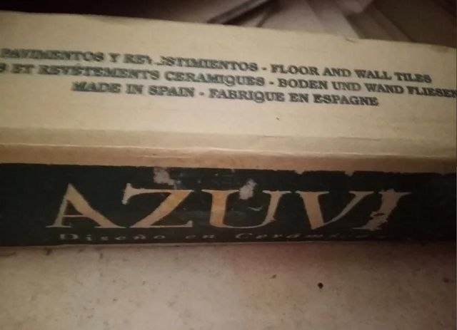 SE COMPRAN LOZAS AZUVI 31'5 cm