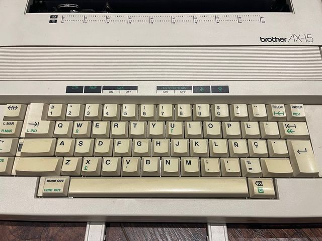 Máquina de escribir electrónica