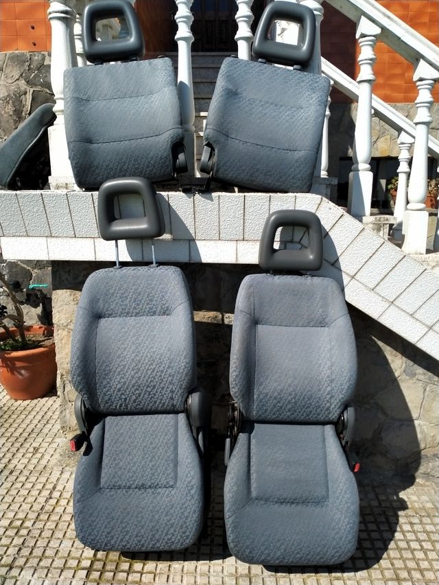 Asientos de Suzuki jimny de segunda mano por 350 EUR en La Estrada en