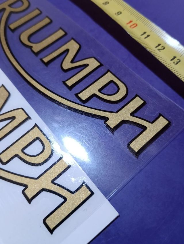 KIT VINILO Dorado TRIUMPH