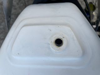 Tanque Suzuki RG500 / RG400 de fibra