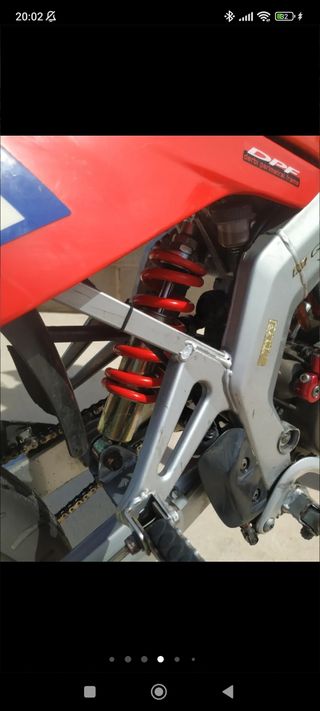 Moto derbi senda r2000 cambio por coche o moto