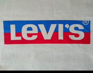 Sudadera Corta Levis mujer.